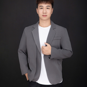 李嘉豪