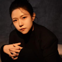 张莹