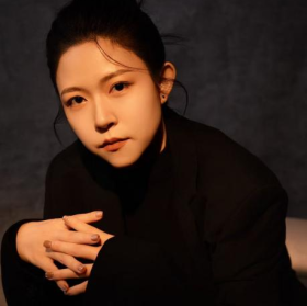 张莹 张莹